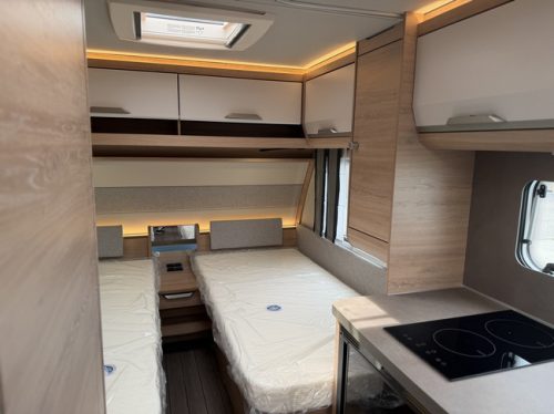 Knaus SUDWIND 460 EU Black Selection Campovolo Grey E-Power / 50% deals photo: 18