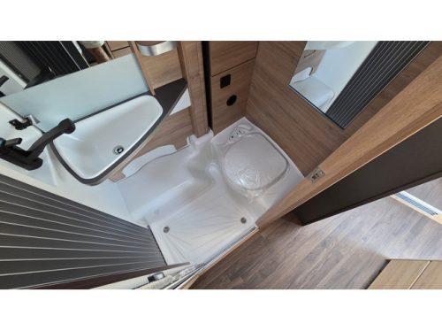 Knaus L!VE TI 650 MEG PLATINUM SELECTION photo: 10