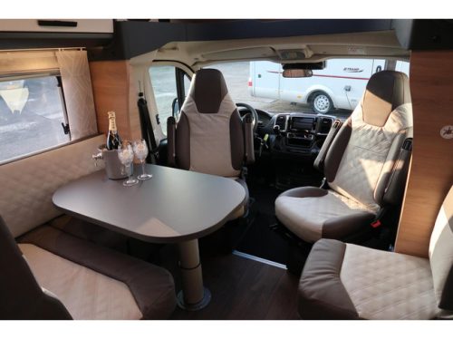 Knaus 2027 Live Ti 650MEG Platinum 180HP ALL OPTIONS! photo: 4