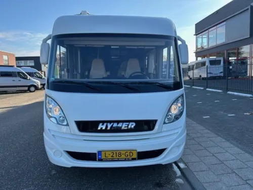 Hymer B584 B588 - automatic - low mileage photo: 1
