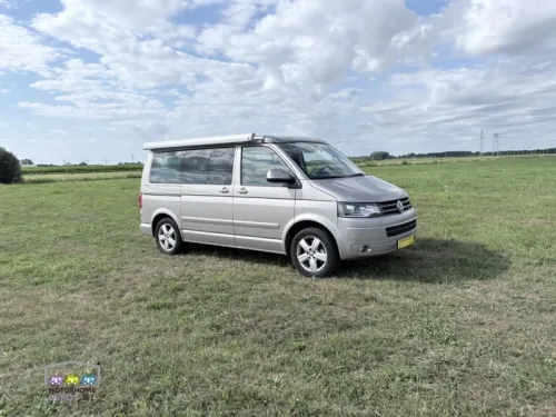 Volkswagen California photo: 1