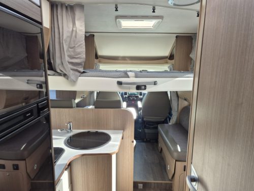 Capron Carado T448 160hp photo: 12