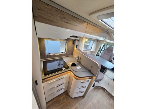 Hymer Exsis-T 678 Automatic 180hp Single beds  photo: 13