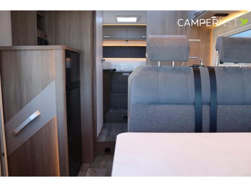 Carado T447 Edition 26 165hp Automatic | Single beds | Awning | Pop-up bed | Separate shower | Bike rack | 12'' Ford multimedia system photo: 10