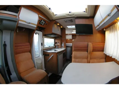 Benimar Perseo 560 Single beds, XXL Garage photo: 11