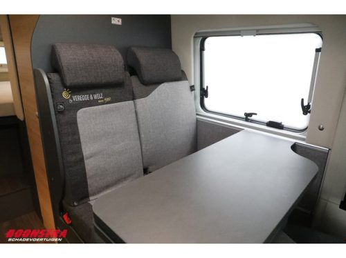 Knaus Lifetime K250/4 2.2 M. Jet L&auml;ngsbetten Mittlere K&uuml;che Sitzgruppe mit gegen&uuml;berliegenden Sitzb&auml;nken Tempomat Navigation Kamera Anh&auml;ngerkupplung Klimaanlage Foto: 15