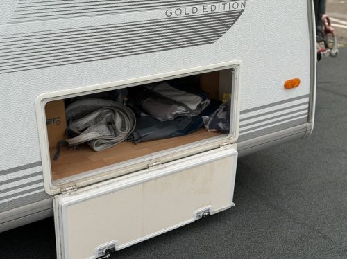 Knaus S&Uuml;DWIND 420 GOLD E Foto: 4