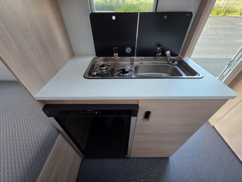 Adria Aviva 400 PS  photo: 7