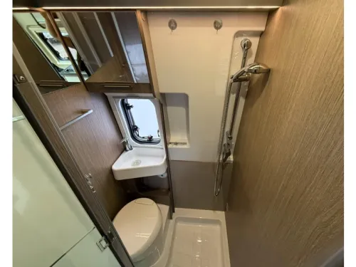 Chausson V697 VIP 9T Automatic single beds  photo: 10