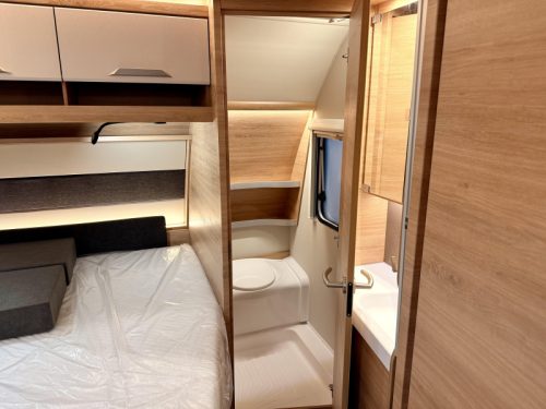 Knaus Sudwind Black Selection 450 FU model 2027  photo: 12
