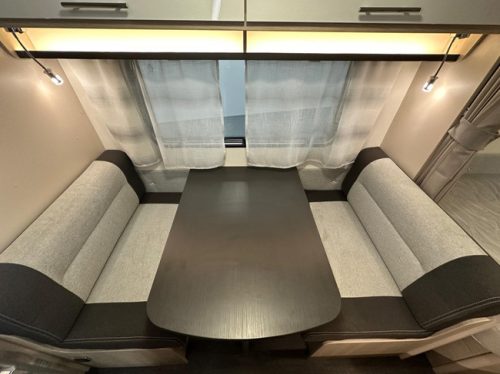 Caravelair Antares Style 476 Family photo: 6
