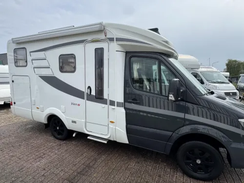 Hymer Van 520 S Single beds space wonder photo: 1