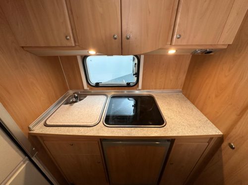 B&uuml;rstner Ventana 410 TS photo: 16