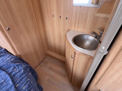 Home-Car Racer Sunset 45 franz&ouml;sisches Bett Rundsitzgruppe Toilette Foto: 10
