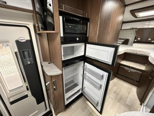 Frankia F-Line 740 GD Foto: 8