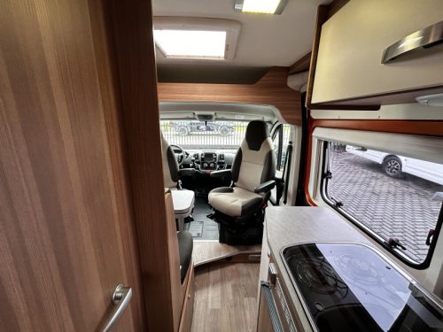 Weinsberg CaraBus 250 KL Lit transversal/Euro5/2015/5.4m photo : 8