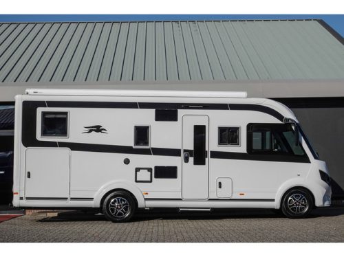 Laika EcoVip H 4109 9-speed Automatic | E&P Level System | Roof Air Conditioning | Lithium | 4-person photo: 2