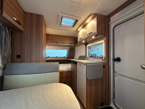 Weinsberg CaraOne 390 QD photo: 22