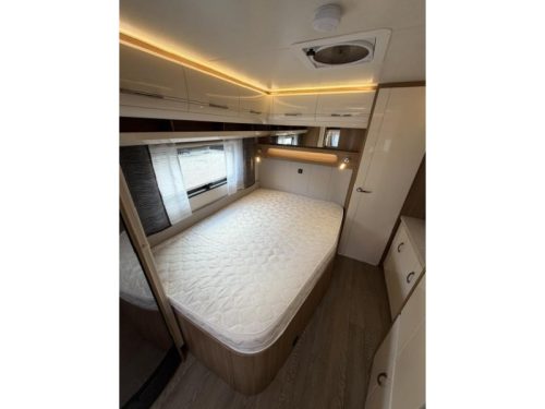 Hobby Excellent 560 WFU Incl. Mover and Awning photo: 16