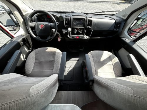 Chausson V Automaat/2019/Airco/Euro6 Foto: 19