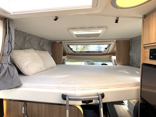 Sunlight Adventure T68 9-TR AUTOMATIK EINZELBETTEN + HUBBETT Foto: 4