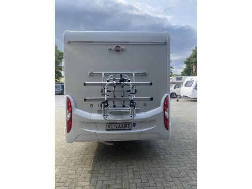 B&uuml;rstner Limited T 690 Foto: 2