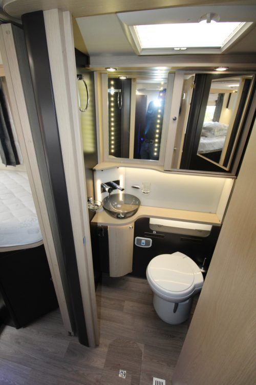 Autostar  I 730 Prestige Foto: 16