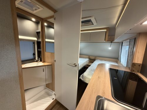 Knaus Sport 460 EU Platinum selection Foto: 21