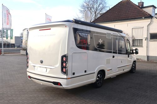 Niesmann + Bischoff Smove 7.4 E photo: 4