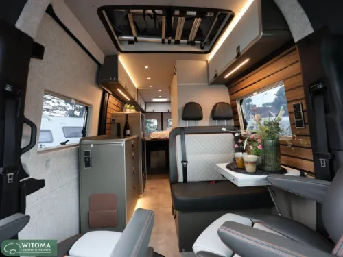 Hymer Grand Canyon S 700 Crosstrail 4x4 on location photo: 7