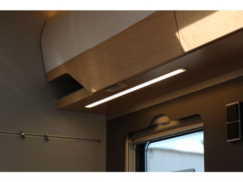 Hymer BMC-I 600 Single beds + Pop-top roof  photo: 35