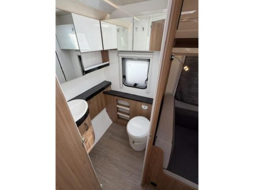 Hobby Excellent 460 SL Incl. Mover and Awning photo: 21