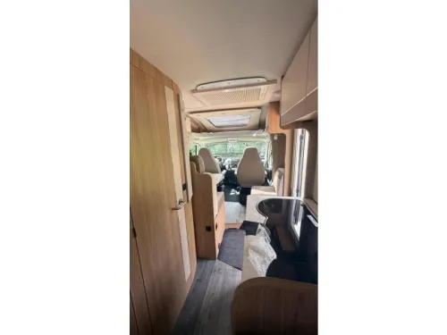 LMC Cruiser V 646  photo: 12
