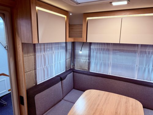 Knaus Sport Platinum 450 FU  foto: 15