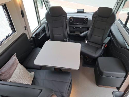 Adria Supersonic 780 SL with Luxury Cabin Seats photo: 5