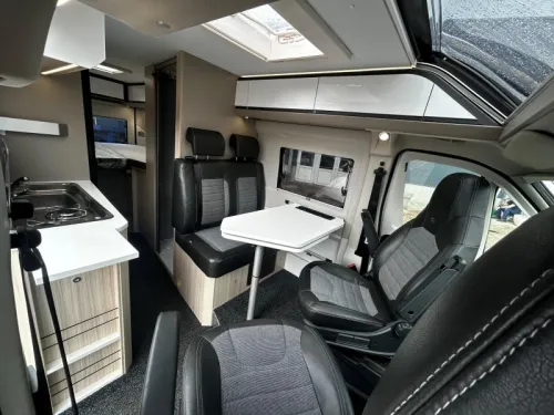 Adria Twin Plus 640 SLB LPG, 3 zonnepanelen  foto: 7