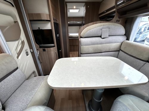 Rapido Le Randonneur 680 Queensbed/2014/Euro5/6.9M photo: 7