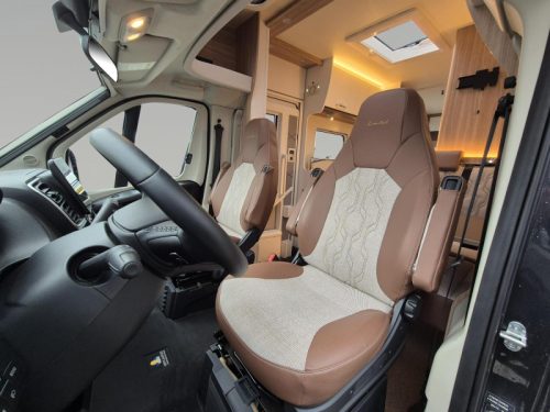 B&uuml;rstner Limited T 690 G Enkele bedden 2024  foto: 10