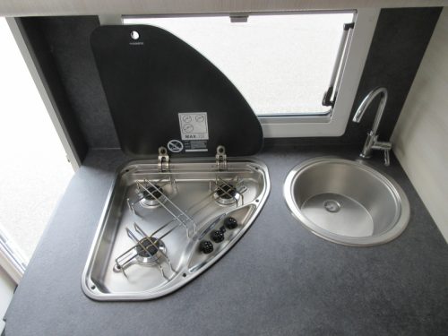 Caravelair Artica 496 MOVER AIRCO AWNING photo: 11