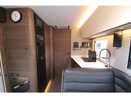 Adria Supersonic 890 LL Einzelbetten + Hubdach  Foto: 37