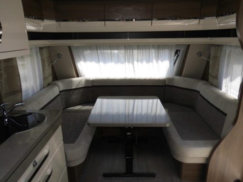 Hobby Prestige 560 WLU Mover und Kassettenmarkise! Foto: 2