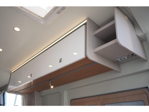 B&uuml;rstner Delfin 621 C IMMEDIATELY AVAILABLE photo: 17
