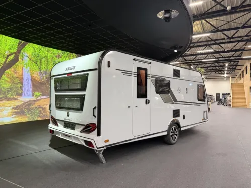 Knaus Sudwind Black Selection 540 FDK Etagenbett / Franz&ouml;sisches Bett Foto: 19