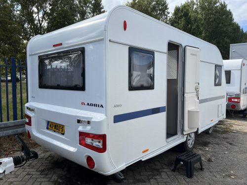 Adria Altea 472 PU mover-GFK-voortent-etc  foto: 1