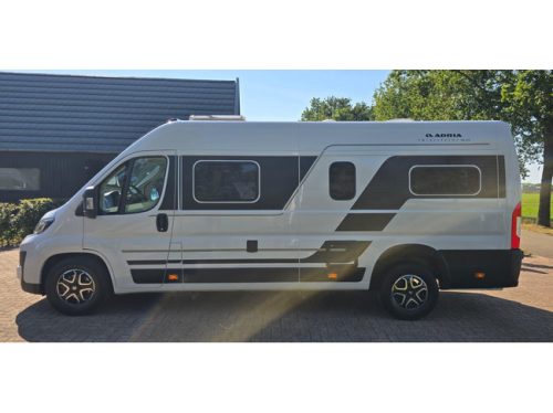 Adria Twin 640 SGX Supreme photo: 7