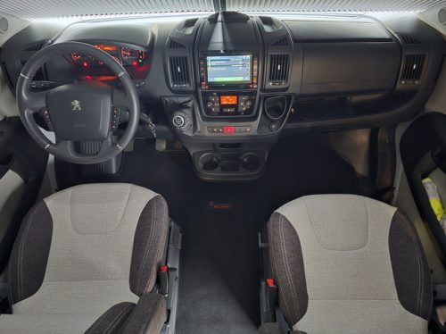 Weinsberg CARACOMPACT 600 MEG PEPPER 163 HP ONLY 47,451 KM !! TV + SATELLITE SINGLE BEDS CRUISE CONTROL THULE BIKE RACK WITH LIFT photo: 7