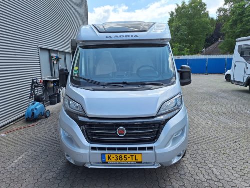 Adria Compact Supreme SC QUEEN BED+LEVELING SYSTEM photo: 18