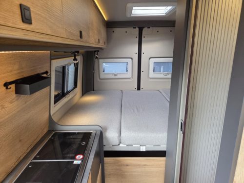 Clever Aventuro 600 4x4 Mercedes photo: 2