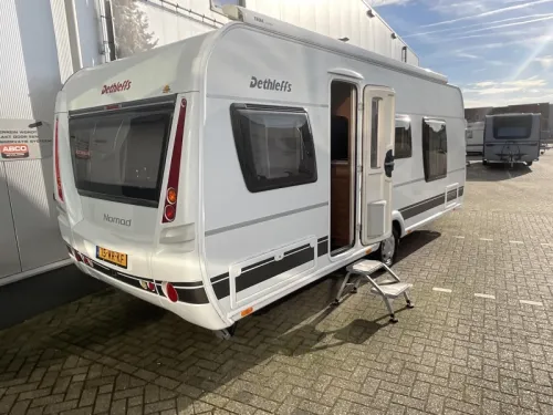 Dethleffs Nomad 530 DR QUEENSBED-MOVER-AWNING photo: 1