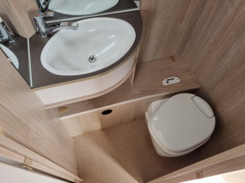 B&uuml;rstner Premio Life 480 TL - Single beds - photo: 18